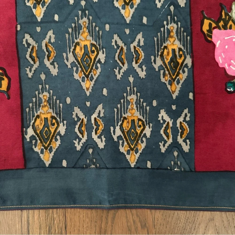 NWT Lisa Corti 100% Silk Pocket Square Scarf Geometric Floral Print 50cmx50cm